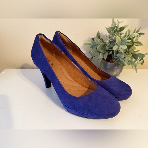 Clark’s Elegant Blue Indigo Suede Women's Heels Sz 8.5 - Picture 8 of 8